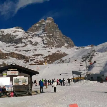 شقة فندقية Grazioso Monolocale Al Cervinia 2 بيريوِل تْشيرفينيا